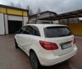 Білий Мерседес Б-клас, об'ємом двигуна 0 л та пробігом 134 тис. км за 10300 $, фото 4 на Automoto.ua