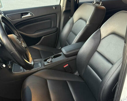 Белый Мерседес Б-класс, объемом двигателя 0 л и пробегом 81 тыс. км за 10950 $, фото 46 на Automoto.ua