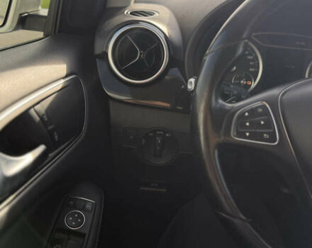 Белый Мерседес Б-класс, объемом двигателя 0 л и пробегом 87 тыс. км за 9000 $, фото 9 на Automoto.ua