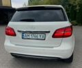 Белый Мерседес Б-класс, объемом двигателя 0 л и пробегом 135 тыс. км за 10250 $, фото 17 на Automoto.ua