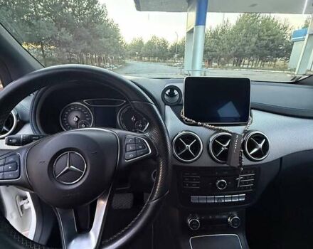 Білий Мерседес Б-клас, об'ємом двигуна 0 л та пробігом 146 тис. км за 11300 $, фото 18 на Automoto.ua