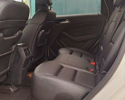 Белый Мерседес Б-класс, объемом двигателя 0 л и пробегом 93 тыс. км за 9499 $, фото 17 на Automoto.ua