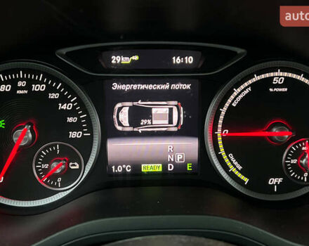 Белый Мерседес Б-класс, объемом двигателя 0 л и пробегом 146 тыс. км за 11700 $, фото 13 на Automoto.ua