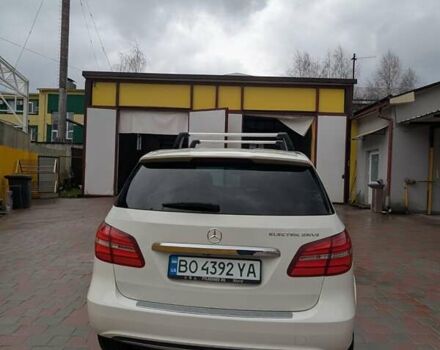 Білий Мерседес Б-клас, об'ємом двигуна 0 л та пробігом 134 тис. км за 10300 $, фото 7 на Automoto.ua