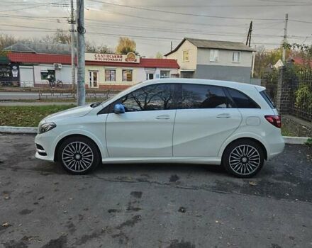 Белый Мерседес Б-класс, объемом двигателя 0 л и пробегом 86 тыс. км за 10800 $, фото 6 на Automoto.ua