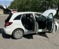 Білий Мерседес Б-клас, об'ємом двигуна 0 л та пробігом 197 тис. км за 10500 $, фото 2 на Automoto.ua