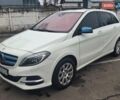 Белый Мерседес Б-класс, объемом двигателя 0 л и пробегом 87 тыс. км за 11500 $, фото 3 на Automoto.ua