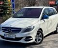 Белый Мерседес Б-класс, объемом двигателя 0 л и пробегом 137 тыс. км за 12500 $, фото 1 на Automoto.ua