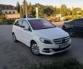 Білий Мерседес Б-клас, об'ємом двигуна 0 л та пробігом 105 тис. км за 10000 $, фото 2 на Automoto.ua
