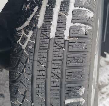 Білий Мерседес Б-клас, об'ємом двигуна 0 л та пробігом 120 тис. км за 10000 $, фото 15 на Automoto.ua