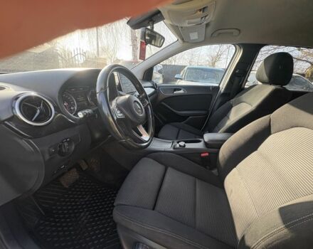 Білий Мерседес Б-клас, об'ємом двигуна 0 л та пробігом 147 тис. км за 8700 $, фото 18 на Automoto.ua