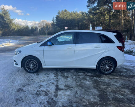 Белый Мерседес Б-класс, объемом двигателя 0 л и пробегом 88 тыс. км за 10800 $, фото 1 на Automoto.ua