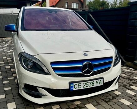Білий Мерседес Б-клас, об'ємом двигуна 0 л та пробігом 139 тис. км за 10500 $, фото 2 на Automoto.ua