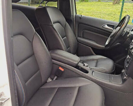 Белый Мерседес Б-класс, объемом двигателя 0 л и пробегом 93 тыс. км за 9499 $, фото 23 на Automoto.ua