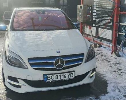 Білий Мерседес Б-клас, об'ємом двигуна 0 л та пробігом 90 тис. км за 11200 $, фото 28 на Automoto.ua