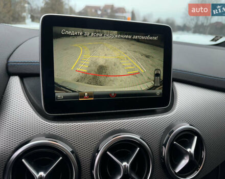 Белый Мерседес Б-класс, объемом двигателя 0 л и пробегом 90 тыс. км за 9650 $, фото 5 на Automoto.ua