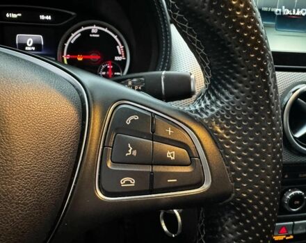 Белый Мерседес Б-класс, объемом двигателя 0 л и пробегом 120 тыс. км за 9440 $, фото 15 на Automoto.ua