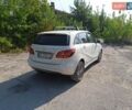Белый Мерседес Б-класс, объемом двигателя 0 л и пробегом 119 тыс. км за 11000 $, фото 5 на Automoto.ua