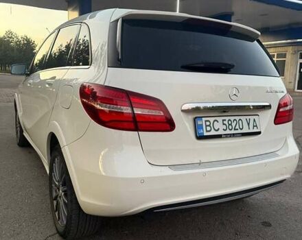 Білий Мерседес Б-клас, об'ємом двигуна 0 л та пробігом 146 тис. км за 11300 $, фото 6 на Automoto.ua