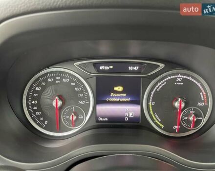 Белый Мерседес Б-класс, объемом двигателя 0 л и пробегом 73 тыс. км за 16900 $, фото 23 на Automoto.ua