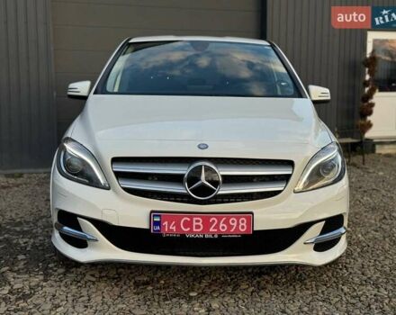Белый Мерседес Б-класс, объемом двигателя 0 л и пробегом 82 тыс. км за 9800 $, фото 10 на Automoto.ua