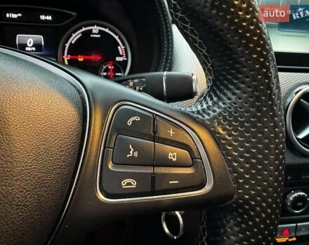 Белый Мерседес Б-класс, объемом двигателя 0 л и пробегом 120 тыс. км за 9440 $, фото 15 на Automoto.ua