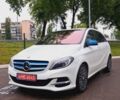Белый Мерседес Б-класс, объемом двигателя 0 л и пробегом 93 тыс. км за 9499 $, фото 1 на Automoto.ua