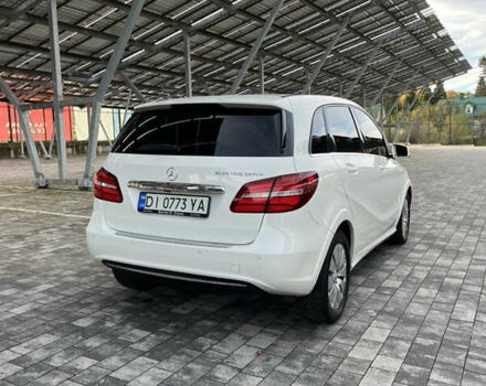 Мерседес Б-класс 2015 в Львове на Automoto.ua Белый Мерседес Б-класс, объемом двигателя 0 л и пробегом 83 тыс. км за 9800 $, фото 6 на Automoto.ua