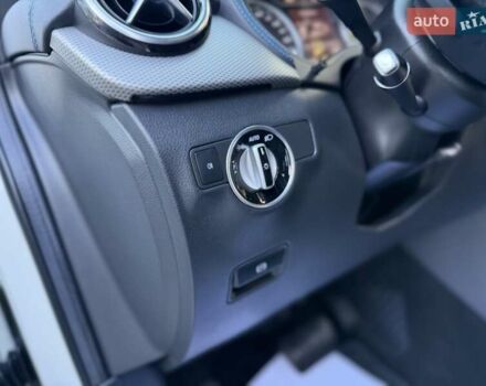 Белый Мерседес Б-класс, объемом двигателя 0 л и пробегом 90 тыс. км за 9800 $, фото 58 на Automoto.ua