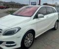 Белый Мерседес Б-класс, объемом двигателя 0 л и пробегом 67 тыс. км за 9000 $, фото 3 на Automoto.ua