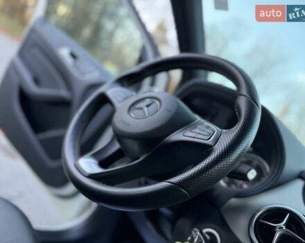 Белый Мерседес Б-класс, объемом двигателя 0 л и пробегом 90 тыс. км за 9800 $, фото 49 на Automoto.ua