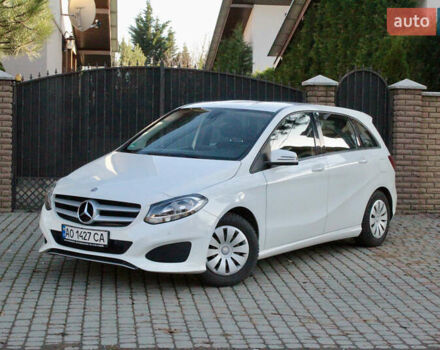Белый Мерседес Б-класс, объемом двигателя 1.5 л и пробегом 178 тыс. км за 14500 $, фото 4 на Automoto.ua