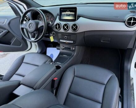 Белый Мерседес Б-класс, объемом двигателя 0 л и пробегом 90 тыс. км за 9800 $, фото 37 на Automoto.ua