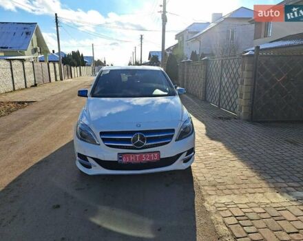 Білий Мерседес Б-клас, об'ємом двигуна 0 л та пробігом 99 тис. км за 10600 $, фото 2 на Automoto.ua