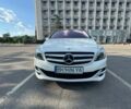 Белый Мерседес Б-класс, объемом двигателя 0 л и пробегом 104 тыс. км за 13200 $, фото 5 на Automoto.ua