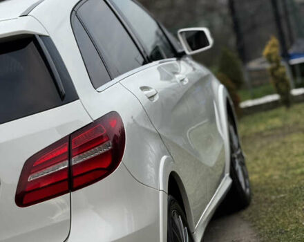 Белый Мерседес Б-класс, объемом двигателя 0 л и пробегом 117 тыс. км за 10550 $, фото 19 на Automoto.ua