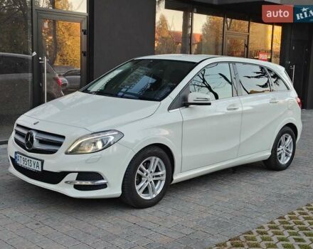 Белый Мерседес Б-класс, объемом двигателя 0 л и пробегом 85 тыс. км за 10500 $, фото 15 на Automoto.ua