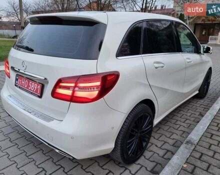 Білий Мерседес Б-клас, об'ємом двигуна 1.5 л та пробігом 269 тис. км за 15750 $, фото 9 на Automoto.ua