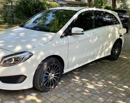 Белый Мерседес Б-класс, объемом двигателя 0 л и пробегом 57 тыс. км за 13900 $, фото 19 на Automoto.ua