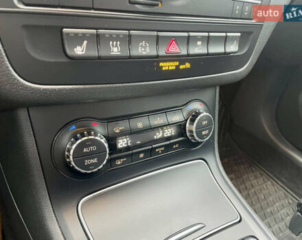 Белый Мерседес Б-класс, объемом двигателя 0 л и пробегом 57 тыс. км за 14400 $, фото 12 на Automoto.ua