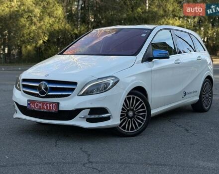 Белый Мерседес Б-класс, объемом двигателя 0 л и пробегом 90 тыс. км за 9800 $, фото 13 на Automoto.ua