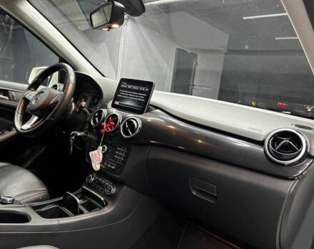 Білий Мерседес Б-клас, об'ємом двигуна 0 л та пробігом 120 тис. км за 11800 $, фото 7 на Automoto.ua