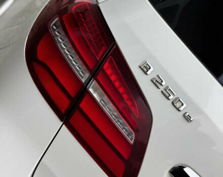 Белый Мерседес Б-класс, объемом двигателя 0 л и пробегом 117 тыс. км за 10550 $, фото 22 на Automoto.ua