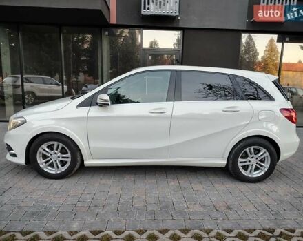 Белый Мерседес Б-класс, объемом двигателя 0 л и пробегом 85 тыс. км за 10500 $, фото 13 на Automoto.ua