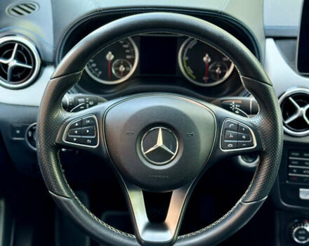 Мерседес Б-класс 2016 в Львове на Automoto.ua Белый Мерседес Б-класс, объемом двигателя 0 л и пробегом 75 тыс. км за 11900 $, фото 10 на Automoto.ua
