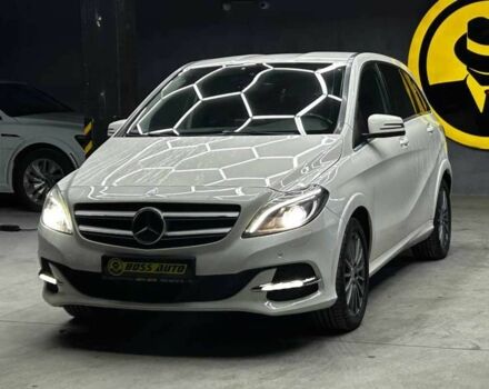 Білий Мерседес Б-клас, об'ємом двигуна 0 л та пробігом 120 тис. км за 11800 $, фото 2 на Automoto.ua