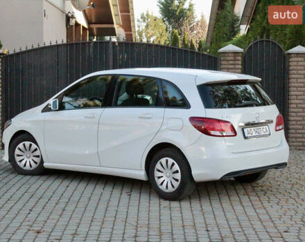 Белый Мерседес Б-класс, объемом двигателя 1.5 л и пробегом 178 тыс. км за 14500 $, фото 12 на Automoto.ua