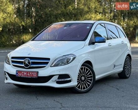 Белый Мерседес Б-класс, объемом двигателя 0 л и пробегом 90 тыс. км за 9800 $, фото 11 на Automoto.ua