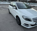 Белый Мерседес Б-класс, объемом двигателя 0 л и пробегом 117 тыс. км за 10200 $, фото 7 на Automoto.ua