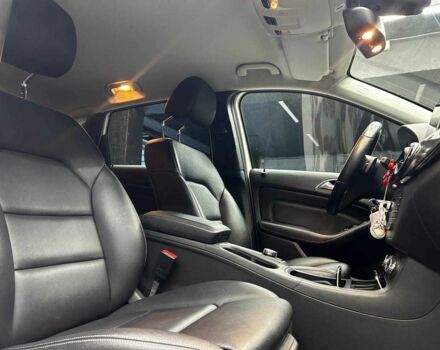 Білий Мерседес Б-клас, об'ємом двигуна 0 л та пробігом 120 тис. км за 11800 $, фото 6 на Automoto.ua